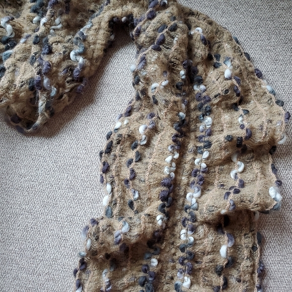 Chunky Knit Long Scarf - Picture 2 of 3